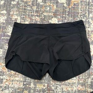 Black lululemon shorts, size 6